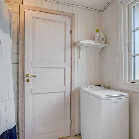 Prázdninový dům Sine - 500m From The Sea By Interhome *