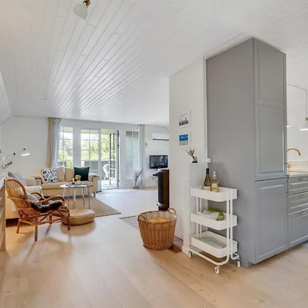 Сasa de vacaciones Sine - 500m From The Sea By Interhome *