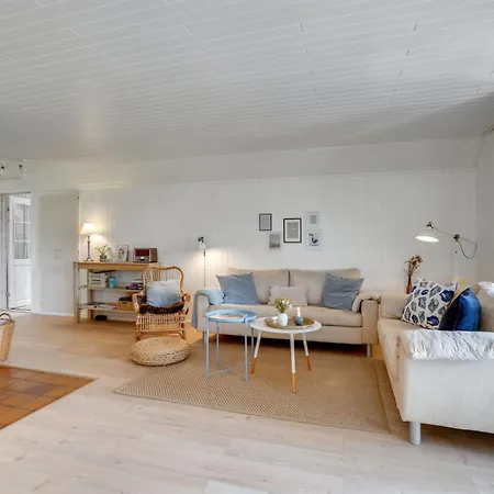 Prázdninový dům Sine - 500m From The Sea By Interhome *