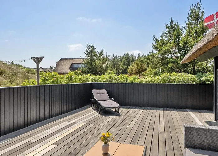 Сasa de vacaciones Sine - 500m From The Sea By Interhome